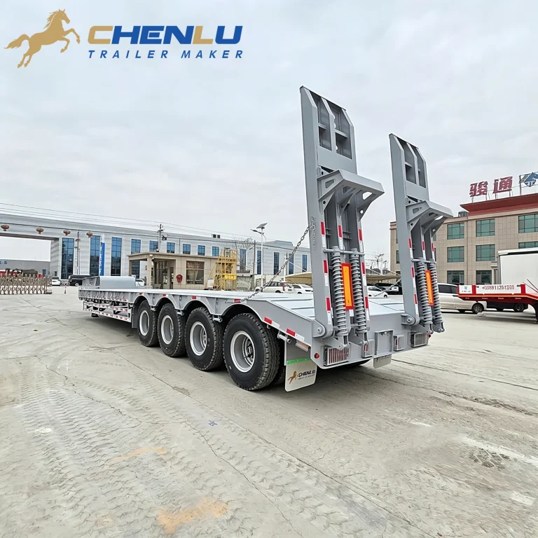 Guía de remolques de plataforma baja: Cómo elegir los remolques de plataforma baja adecuados en venta y para el transporte de cargas pesadas