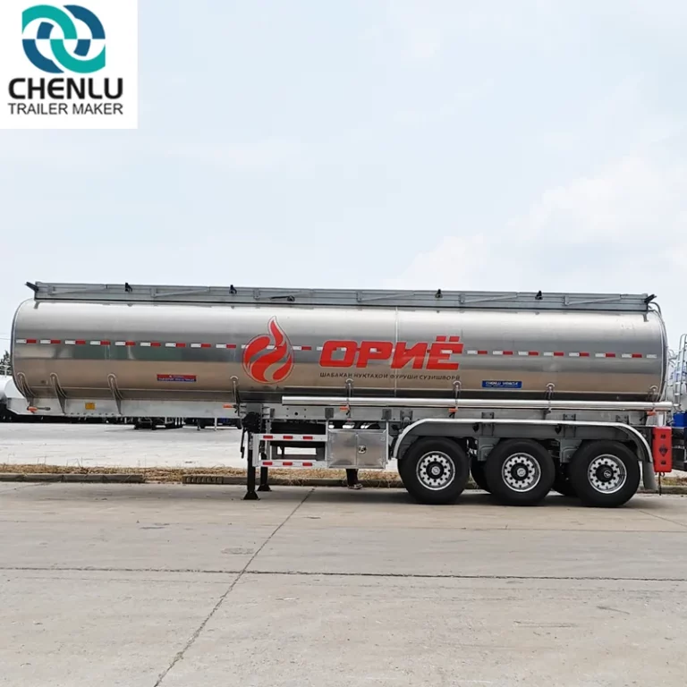 Remolques cisterna de aluminio vs. acero al carbono vs. acero inoxidable: ¿cuál elegir?