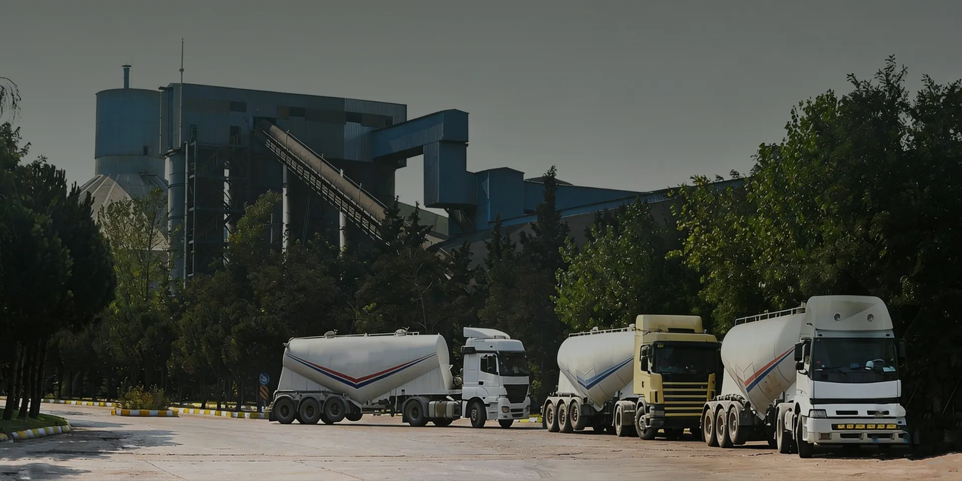 Liquid & Powder Transport Semi Trailer