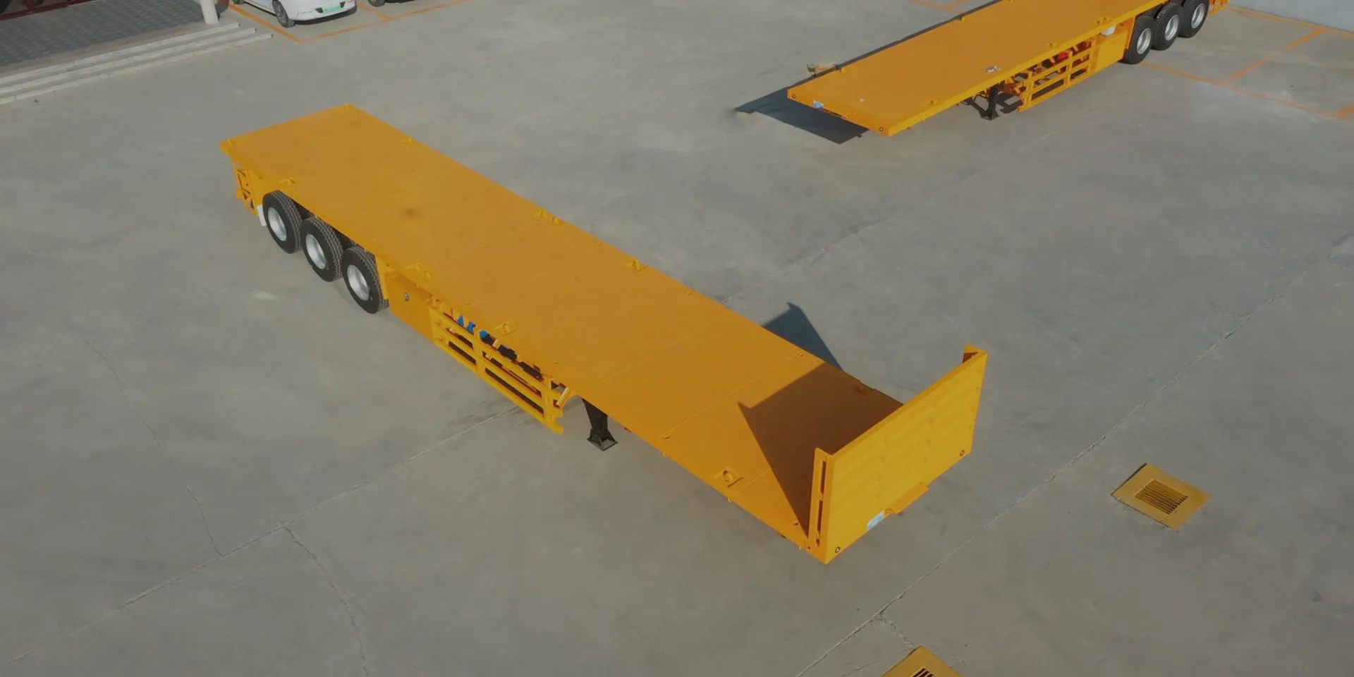 Semirremolques para el transporte de contenedores y a granel